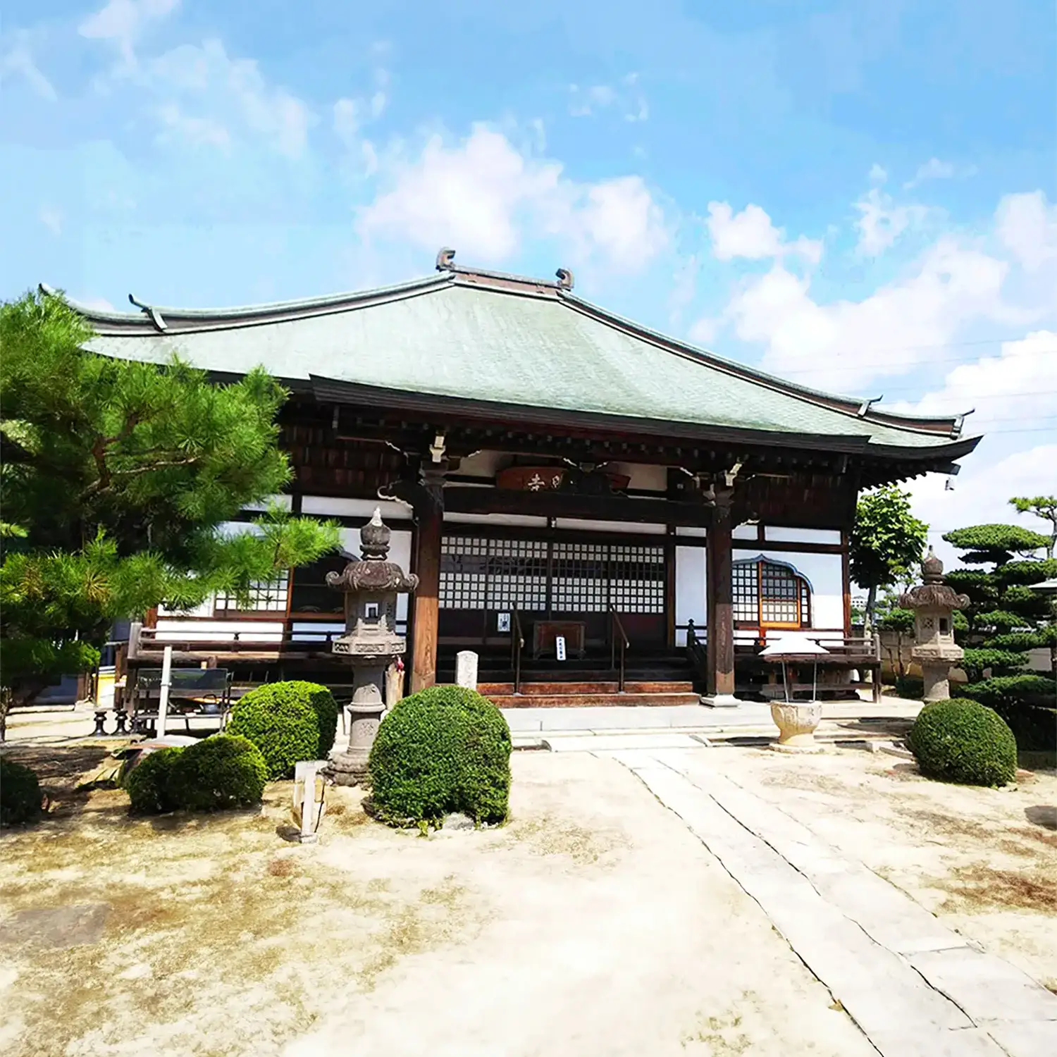 日蓮宗 本覚山 妙泉寺の本堂